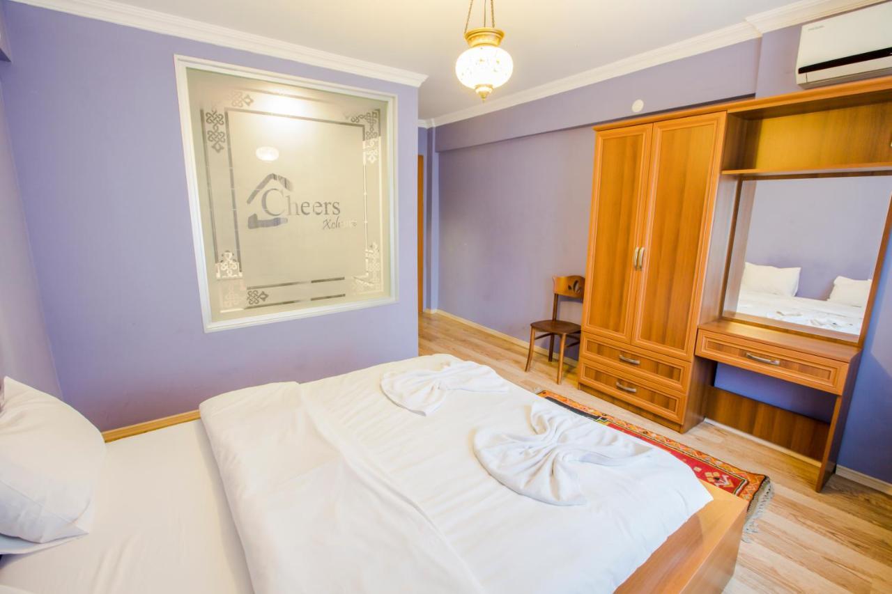 Cheers Hostel Istanbul Exterior photo